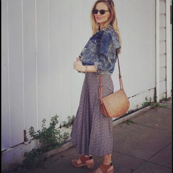 Vintage Acid Washed Denim Jacket - 100% Cotton - Picture 5 of 6